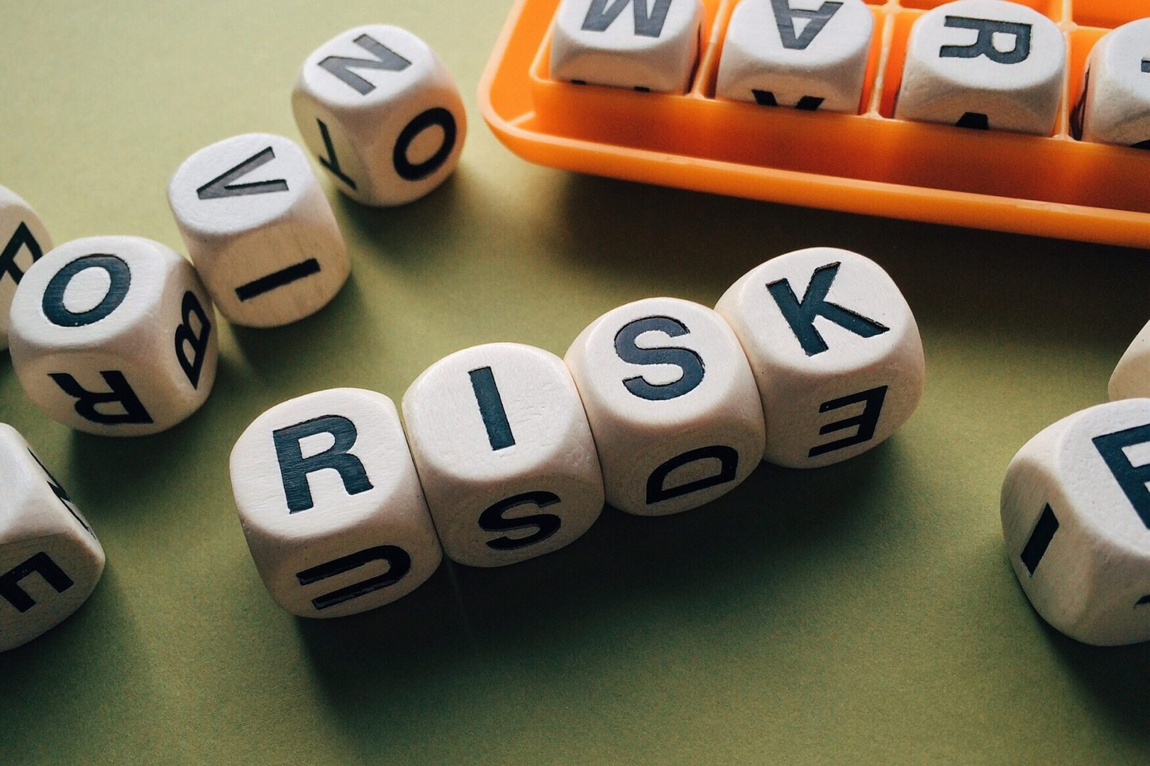 A year of science 4 risk 1945683 1920 1621x1080 1